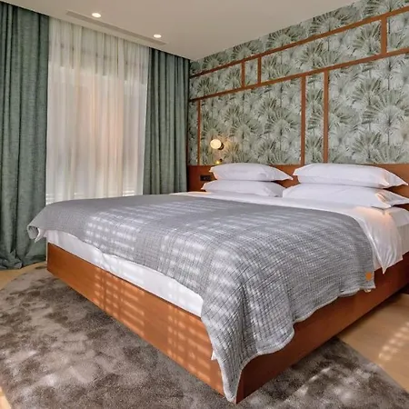 Vila Luxury Hvar Deluxe Palace 2 With Pool At The