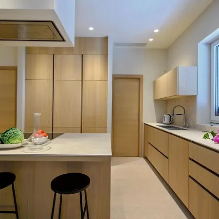 Vila Luxury Hvar Deluxe Palace 2 With Pool At The *