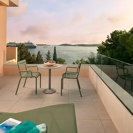 Luxury Hvar Deluxe Palace 2 With Pool Near And Vila *