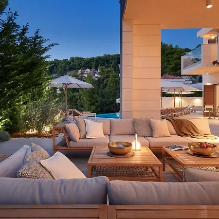 Luxury Hvar Deluxe Palace 2 With Pool Near And *